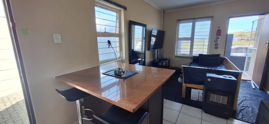 2 Bedroom Property for Sale in Pelican Park Western Cape